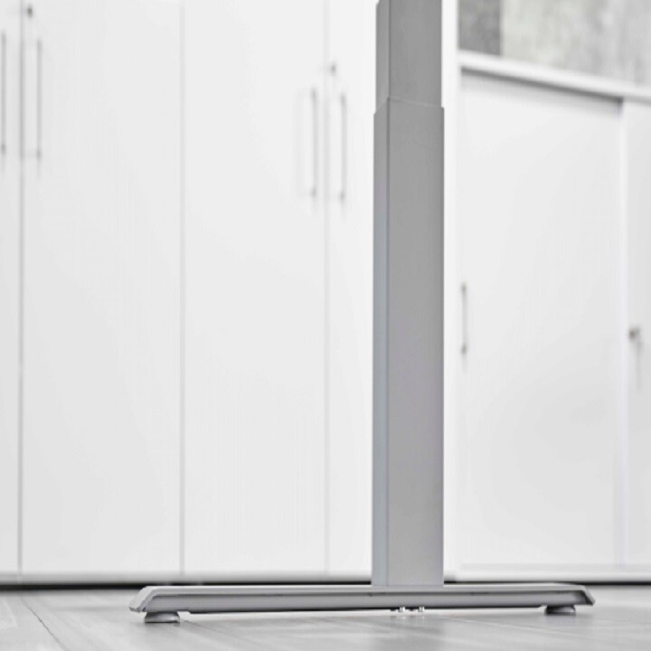 Hammerbacher Serie XDKB - Detail - C-Fuss-Gestell