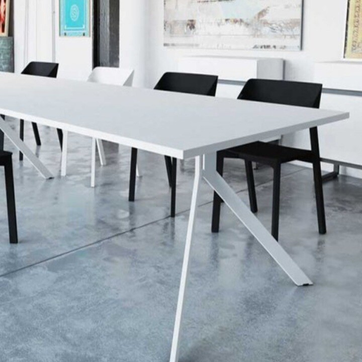 Maro Konferenztisch Serie AXY-Line 2-teilig - Detail - Y-Gestellform