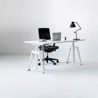 Balma Schreibtisch Plus P4 80 cm Tiefe