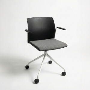 Leyform Stuhl der Serie Ocean